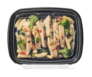 chicken and pasta in black base 8x6 chef 