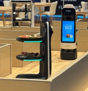 robot servers at the 2026 NRA show